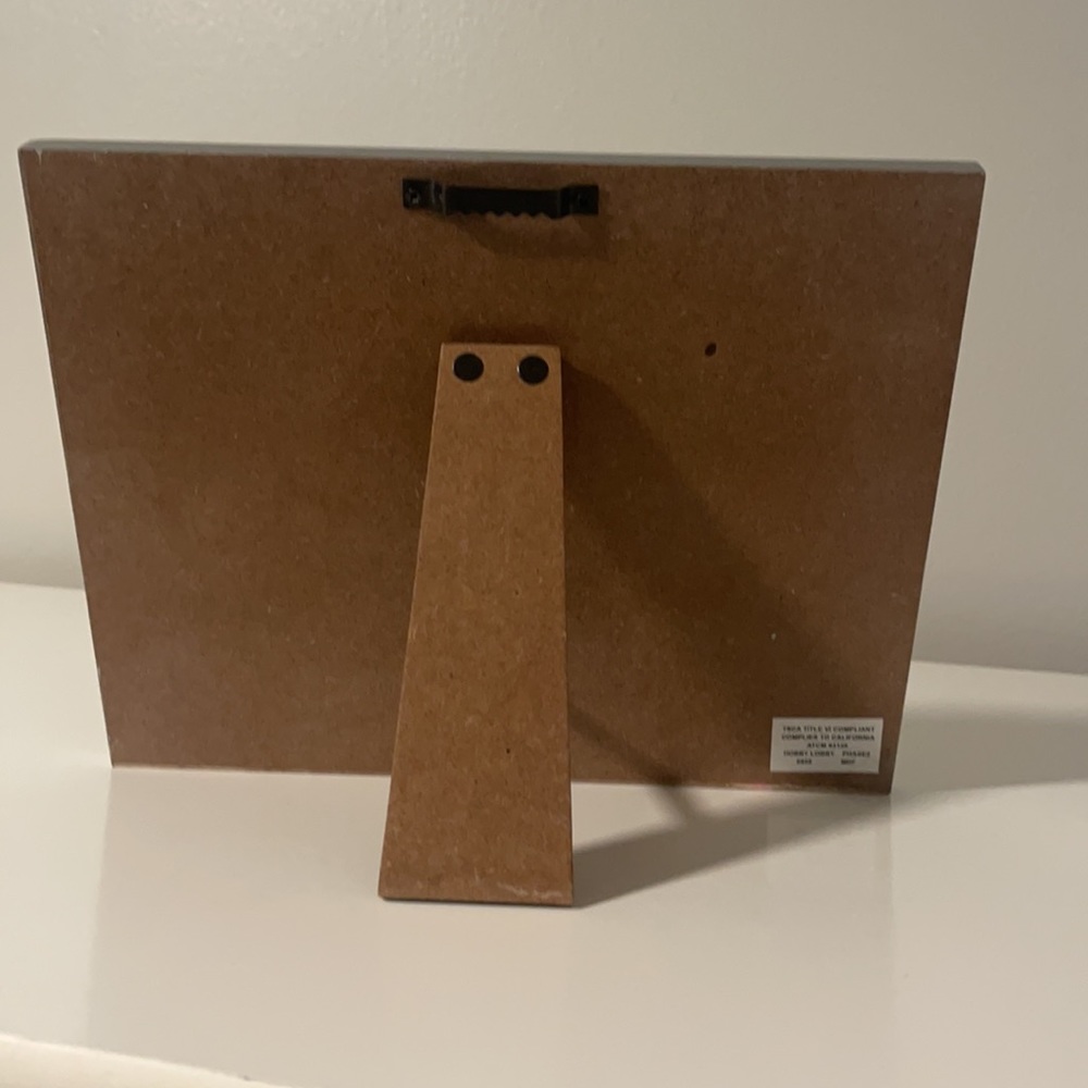 Picture frame - Picture 2 of 3